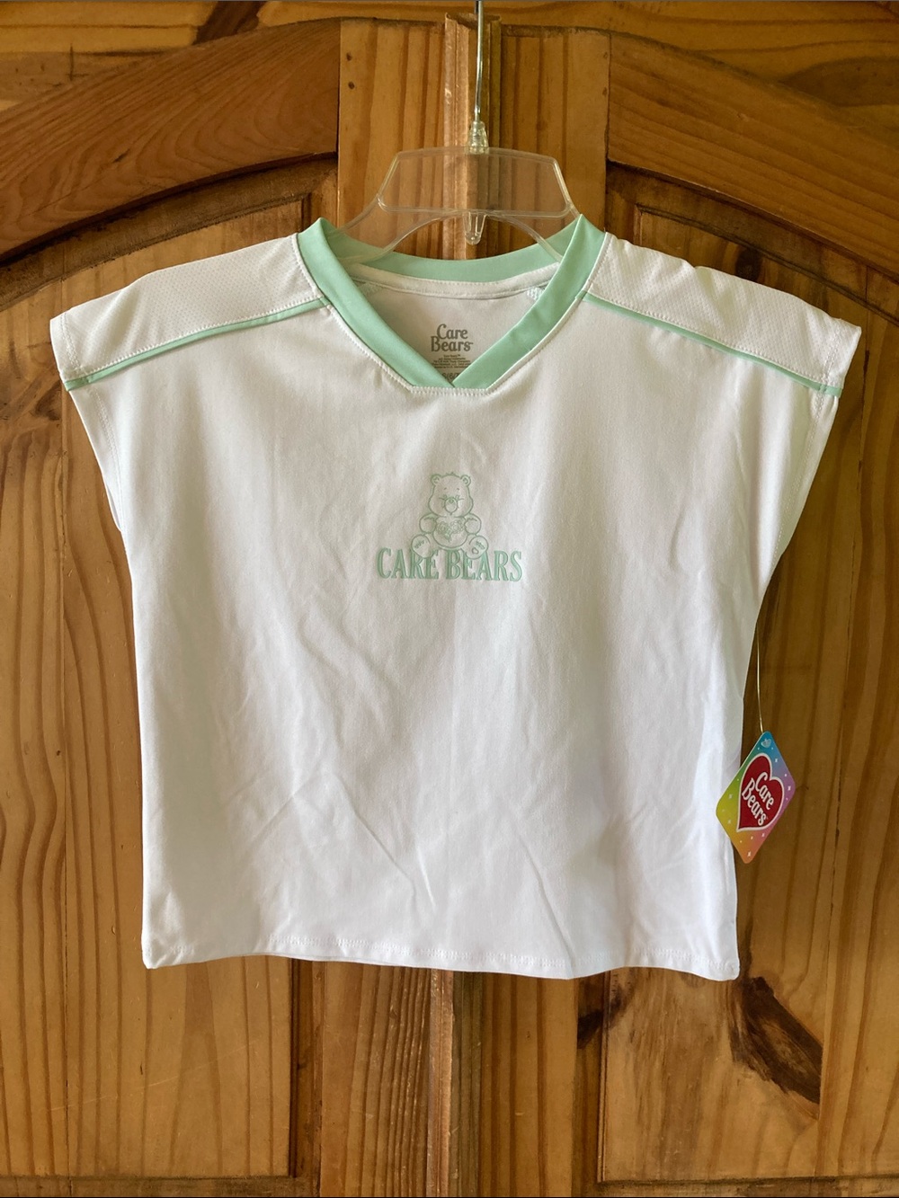 Girls Care Bears white green short sleeve t-shirt size S (6/7) - NWT